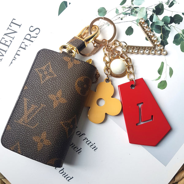 Bag Jewelry Horn Horn Accessories for Bags with Trendy Design and Luxury Unique Flower Red