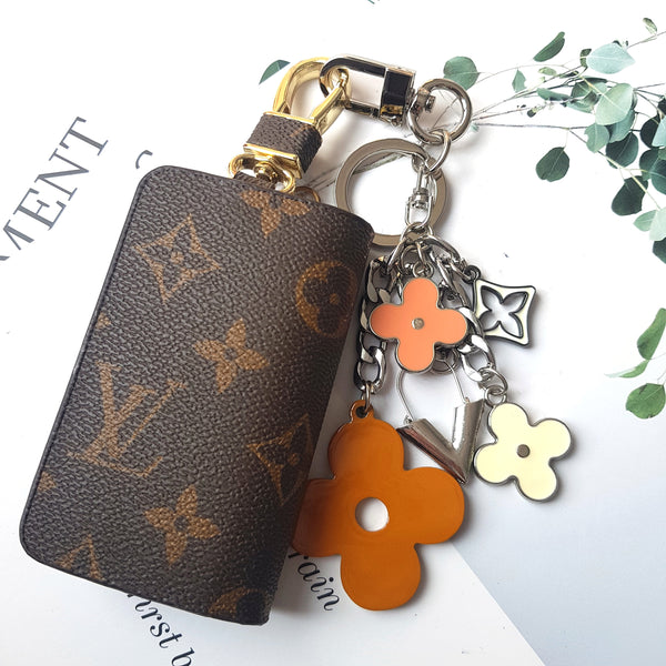 Bag Jewelry Horn Horn Accessories for Bags with Trendy Design and Luxury Unique Flower Red