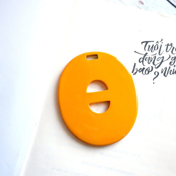 Handmade Natural Horn and Lacquer Orange Scraf Ring Oval Luxury and Unique
