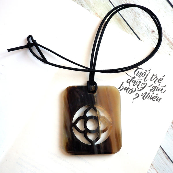 Handmade Natural Horn and Lacquer Light Brown Square Luxury and Unique