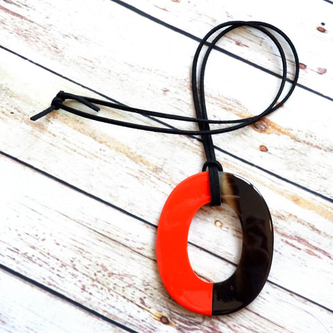 Handmade Natural Horn and Lacquer Dark Red and Black Oval Luxury and Unique