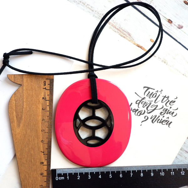 Handmade Natural Horn and Lacquer Light Red and BlackLuxury and Unique