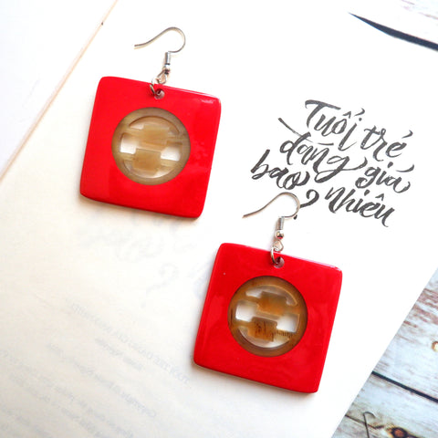 Buffalo Horn Disc Earrings Jewelry Handcraft Boho and Ethnic Earrings Square Scarlet and Brown