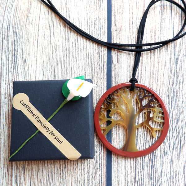 Handmade Natural Horn and Lacquer Brown Tree and Red Round Luxury and Unique