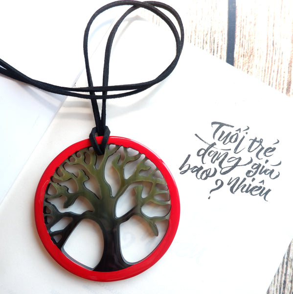 Handmade Natural Horn and Lacquer Dark Brown Tree and Red Round Luxury and Unique