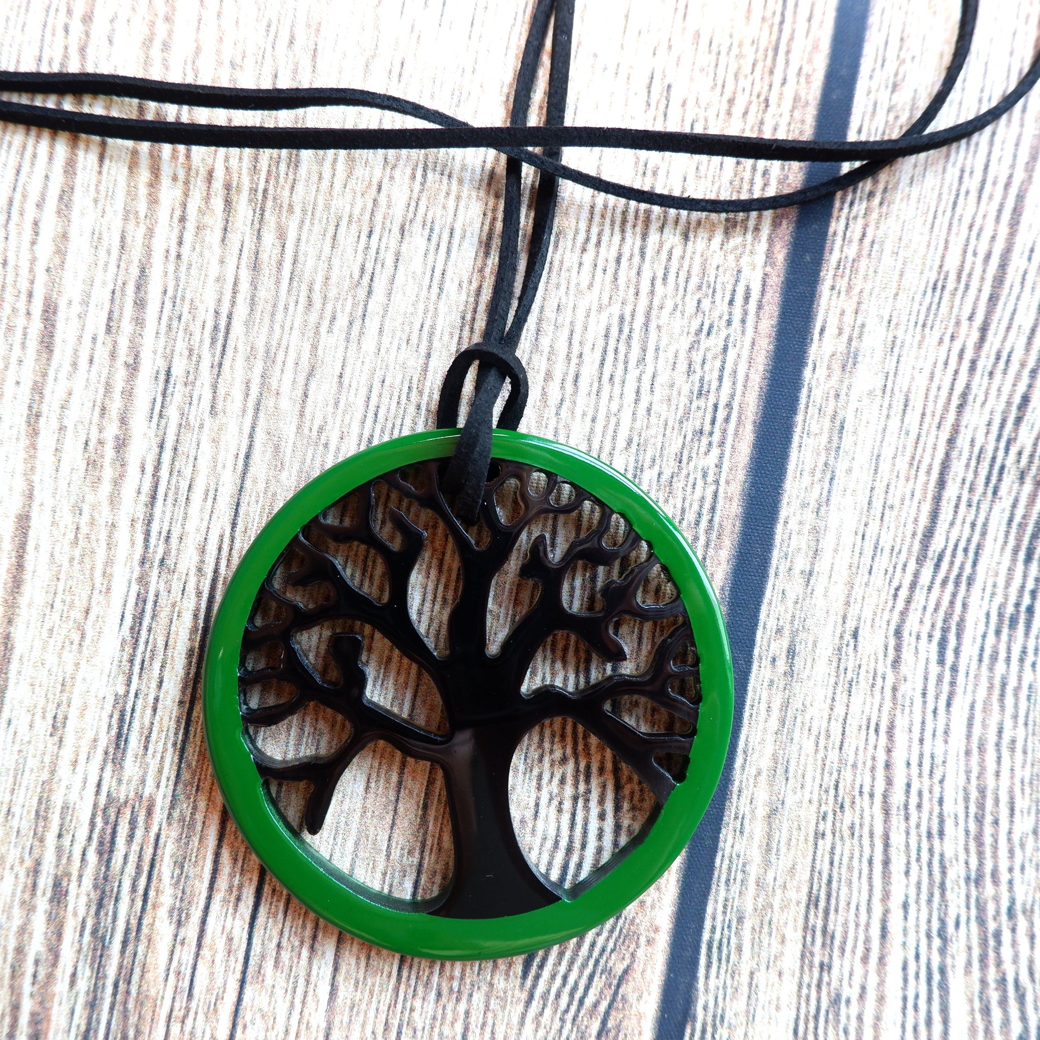 Handmade Natural Horn and Lacquer Black Tree and Green Round Luxury and Unique