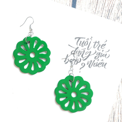 Buffalo Horn Disc Earrings Jewelry Handcraft Boho and Ethnic Earrings Flower Green