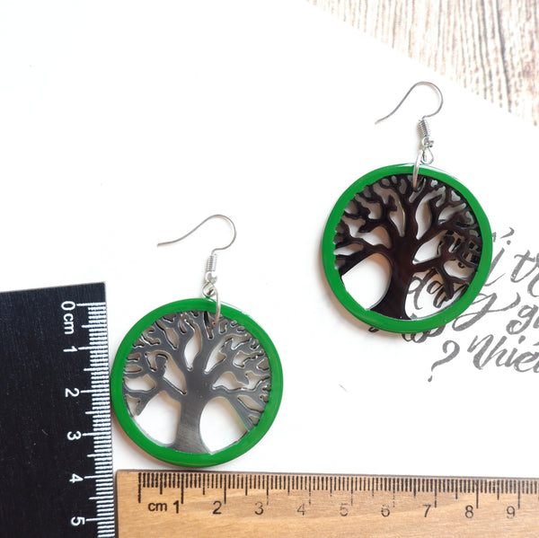 Buffalo Horn Disc Earrings Jewelry Handcraft Boho and Ethnic Earrings Black Tree and Green Cornice