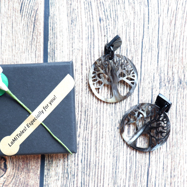 Buffalo Horn Disc Earrings Jewelry Handcraft Boho and Ethnic Earrings Black Mix White Tree
