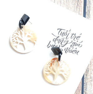 Buffalo Horn Disc Earrings Jewelry Handcraft Boho and Ethnic Earrings Cream Tree
