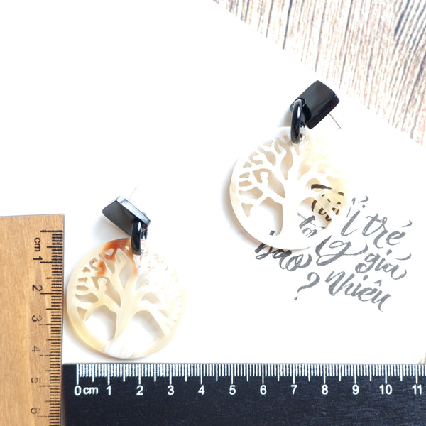 Buffalo Horn Disc Earrings Jewelry Handcraft Boho and Ethnic Earrings Cream Tree