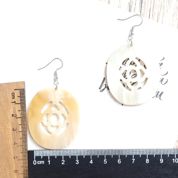 Buffalo Horn Disc Earrings Jewelry Handcraft Boho and Ethnic Earrings Oval Light Yellow