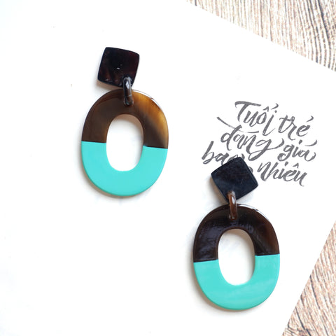 Buffalo Horn Disc Earrings Jewelry Handcraft Boho and Ethnic Earrings Oval Dark Brown and Turquoise