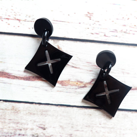 Buffalo Horn Disc Earrings Jewelry Handcraft Boho and Ethnic Earrings Rhombus Black